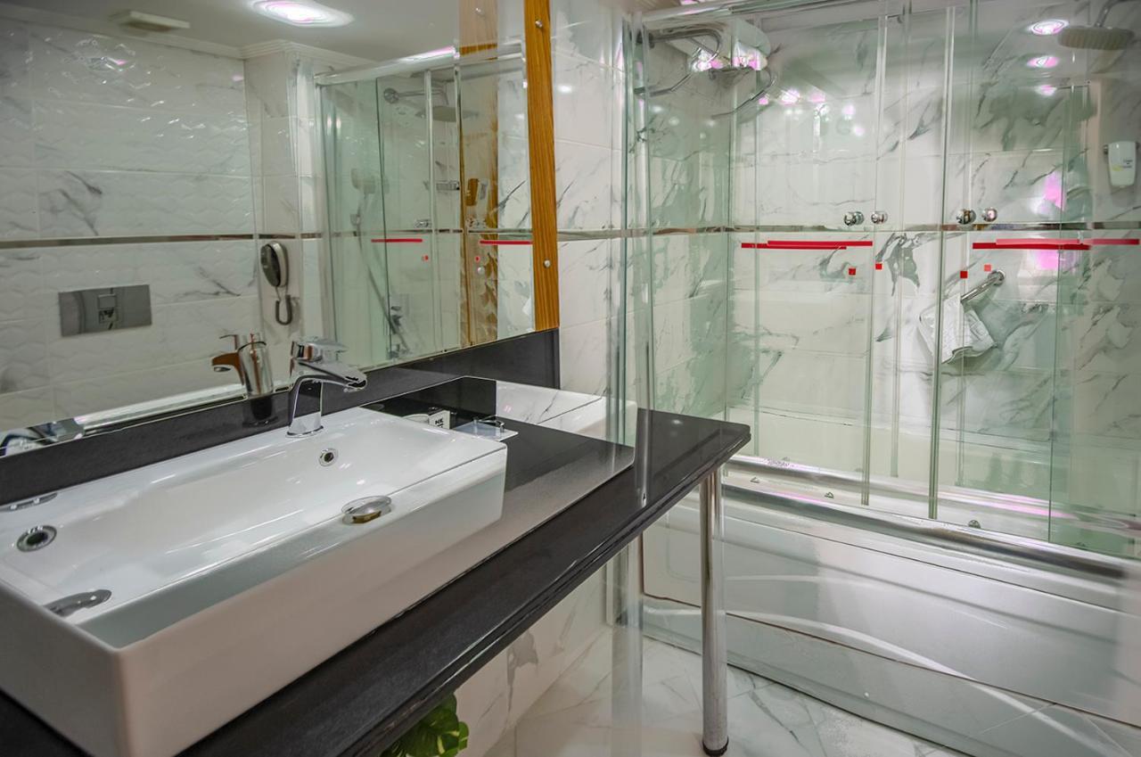 Nk Hotel Izmir Eksteriør billede