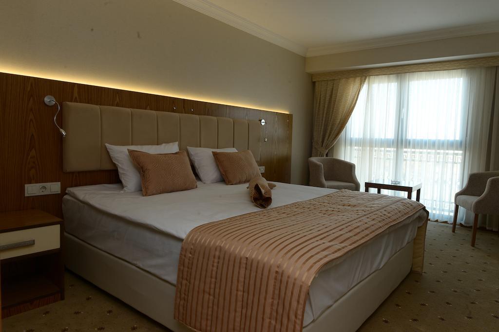 Nk Hotel Izmir Værelse billede